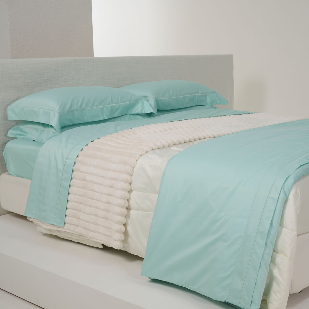 10 01 0449 Edredom 400 Fios Sublime Me Marfim 002